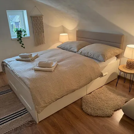 Demaenova * Liptovský Mikuláš